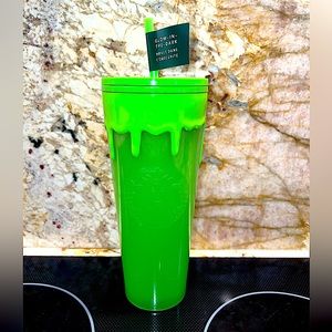 Starbucks green slime cup 💚
